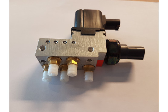 Venttiiliyksikkö W211 Airmatic Alkuperäinen