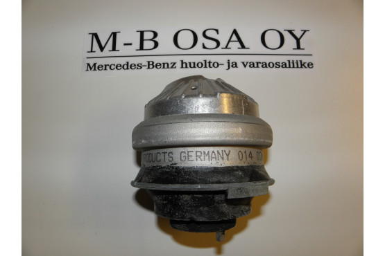 Moottorin kumityyny Vasen W202 C250D Tarvike
