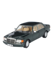 Pienoismalli W126 560 SEL 1:18