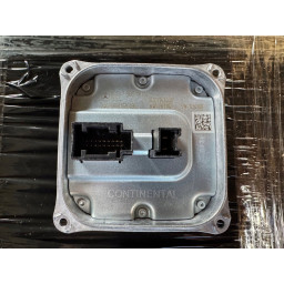 Jänniteen säädin ILS Valoille W205, 212, 218, 166, 222,447, 906